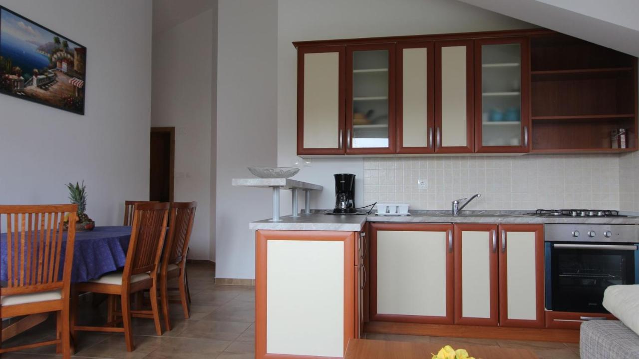 Apartments Vabec マリンスカ エクステリア 写真